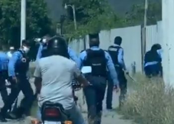 “범죄와의 전쟁”온두라스, 1월까지 비상사태(영상)