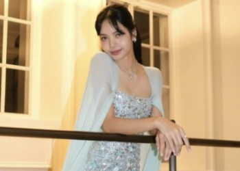 블랙핑크 리사, 파리서 이강인 응원