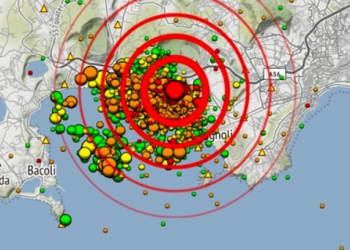 ‘제2의 폼페이’ 2500차례 지진 ‘슈퍼화산’ 대폭발 임박?