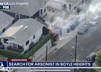 자전거 탄 LA 연쇄 방화범, 반나절 무려 12차례 불 질러