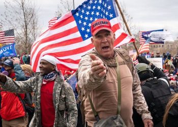 존슨 하원의장 1.6 의회폭동 동영상 대부분 공개 결정(영상)