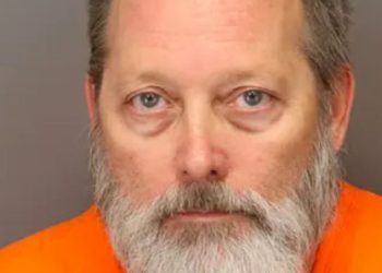 아버지 향해 트럭 전진·후진 반복 살해