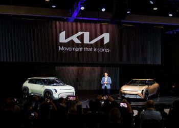 기아, LA오토쇼서 ‘EV3·EV4 콘셉트’ 첫 공개