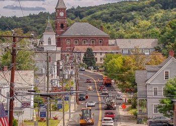 [화제]집도 차도 없던 할아버지, 수백만달러 마을에 유산