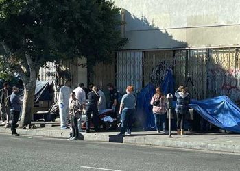 한인타운 웨스턴가 노숙자 텐트촌 철거