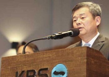 “800억 적자”KBS 대대적 구조조정 착수