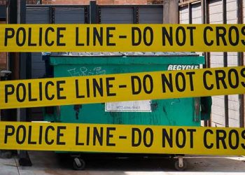 LA 엔시노 쓰레기통서 토막 난 여성 상체 발견