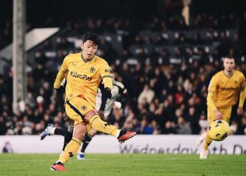 황희찬, 손흥민과 한 골차…경기 최우수선수