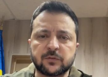 젤렌스키 “”여름철 대반격 성과 없었다” 실토