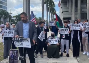 “바이든 버려라” 낙선운동 선언…바이든 캠프 비상(영상)