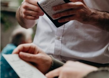 [화제]진상 손님에 법원판결 화제 “당신 직접 해봐”