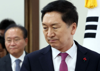 장제원 이어 김기현 사퇴…친윤 실세 ‘희생’ 압박 커져