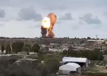 “이스라엘군, 난민 거주 학교 공격…17명 사망”