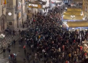 프라하 대학 테러리스트 총기난사 39명 사상…15명 사망(영상)