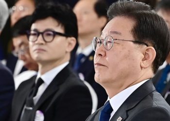 차기 대권주자 첫 양자대결…한동훈 45%·이재명 41%