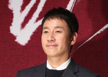 “얼마나 힘들었으면”…이선균 비보 연예계 애도물결