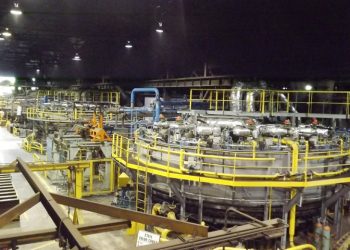 폭탄의 경제학…되살아나는 미 군수 산업