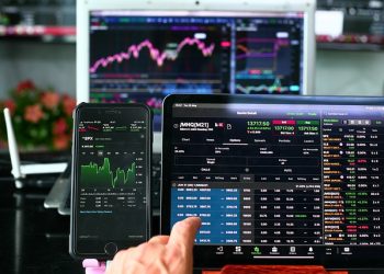 뉴욕증시, 단기 급등 부담·국채금리 상승에 하락 마감