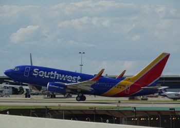 사우스웨스트, 과체중 승객에 무료 좌석