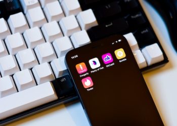 데이팅앱 상대 한인여성 집단소송 520만달러 합의금 무효화