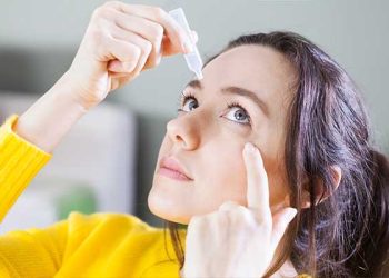 “눈에 돌 박혔나” 무서운 ‘이 질환’…화장도 원인 중 하나