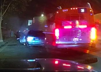 LA 미니밴-버스 충돌 참사 영상 공개(영상)