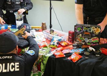 불법 마리화나 업소 Sesh 급습…과자, 음료, 담배 압수