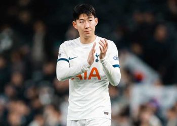 ‘손흥민 부상 우려’에 토트넘 감독, “지켜봐야”