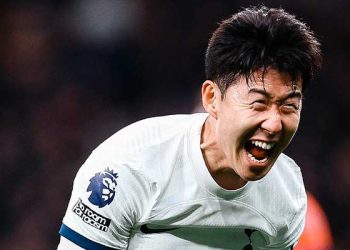 손흥민, 성탄절 축포 11호골…토트넘, 에버턴 꺾고 3연승