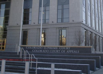 콜로라도 대법원 건물에 총격…트럼프 때문?