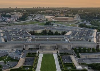 미국,이라크서 친이란 민병대 수장 사살…이라크 “주권 침해”