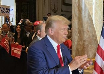 일리노이·매사추세츠도 트럼프 대선후보 자격 박탈 움직임