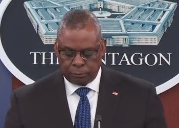 오스틴 국방장관 중환자실 입원, 바이든 대통령도 몰랐다