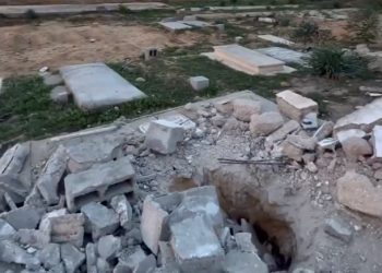 이스라엘군 가자 공동묘지 파헤쳐…분노 확산(영상)