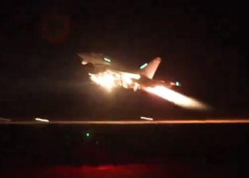 “미국, 열흘 폭격해도 끄떡없는 후티 상대로 장기 계획 수립 중”