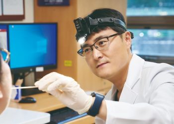 이유없이 쉰목소리 오래가네…혹시 암 위험신호?