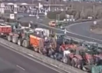 프랑스 농민들 ‘파리 봉쇄’…”굶겨 죽이겠다”(영상)