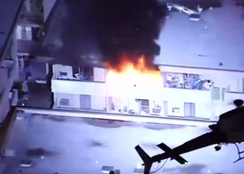 한인타운 2가-버질  4층 아파트 큰 화재(영상)