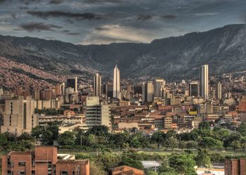 콜롬비아 ‘데이팅앱’ 만남 미국인 수십명 피해..사망 8명