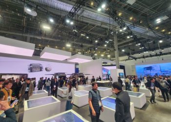 차 없는 현대차 전시관…”수소·로봇이 대체”[CES 2024](영상)