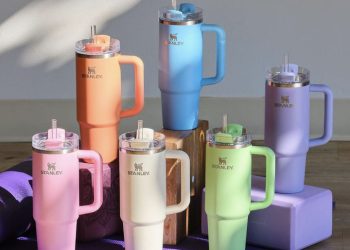 없어서 못파는 MZ템 ‘스탠리 텀블러’, 납성분 논란