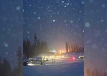 설레는 스키어들… 맘모스 스키장, 20인치 추가적설