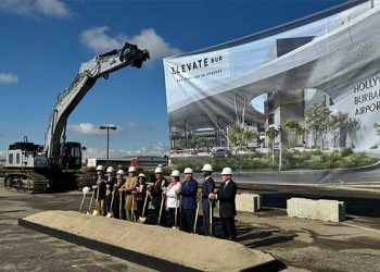 버뱅크 공항 대규모 확장…12억달러 투입 새청사