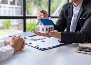 “가입 어렵고, 보험료 치솟고” 위기 상황, 연방 재보험 도입해야