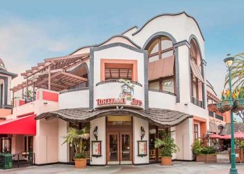 다운타운 디즈니  20년 유명 맛집 문 닫는다