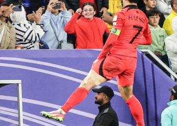 한국, 호주에 2-1 극적 역전승…손흥민 역전골