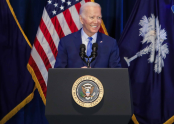 민주당도 대선 경선 돌입…바이든 재선도전 첫 시험대