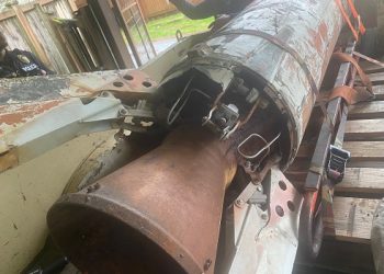 가정집 고철, 알고보니 ‘핵탄두’ 운반로켓