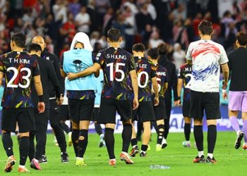 요르단에 0-2 충격패  졸전 끝 결승 진출 좌절