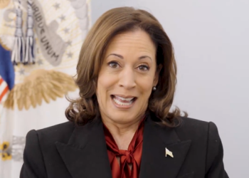 백악관, 한인 로버트 허 특검 비난…특검보고서 진화 안간힘